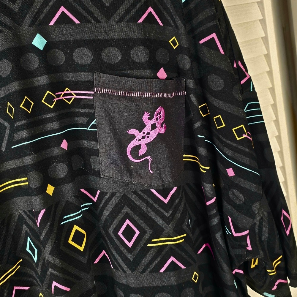 Disney Parks Womens Kugali Iwaju The Series Short‎ Sleeve Tshirt 3XL - Picture 3 of 6